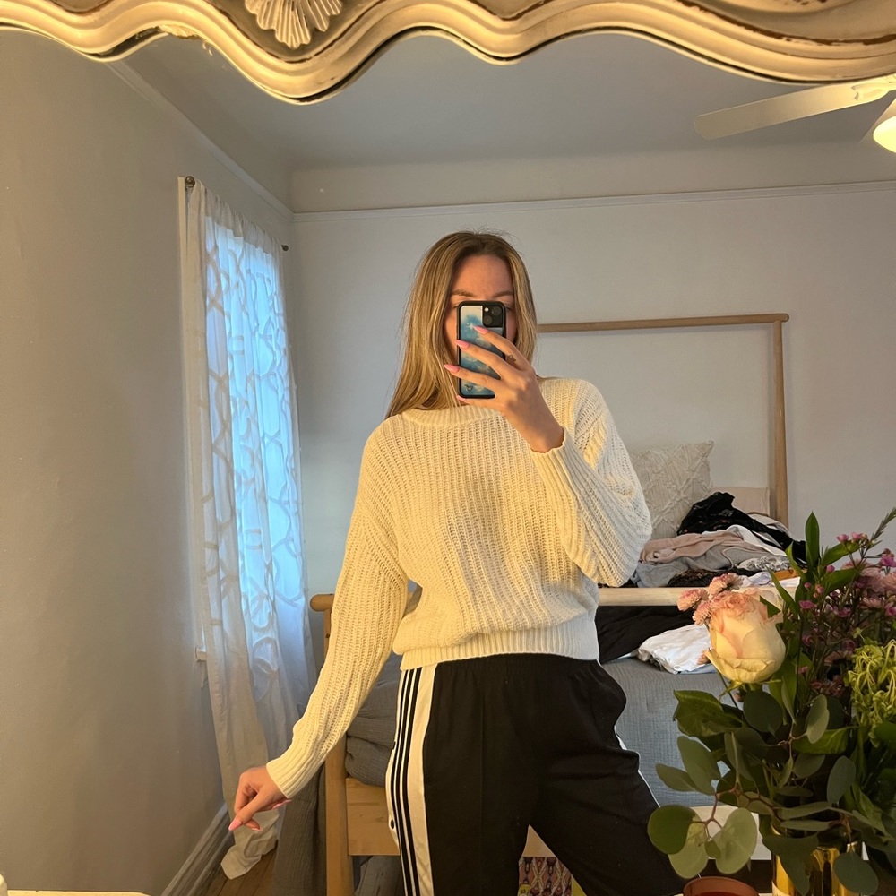 aritzia wilfred sweater